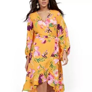 Short vibrant dress (knee length) beautiful color scheme